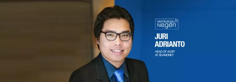 Person in business attire smiling, background text reads 'Membangun Negeri Juri Adrianto Head of Audit at SeaMoney'.