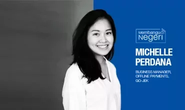 Person smiling with a blue and gray background, text reads: 'Michelle Perdana, Business Manager, Offline Payments, GO-JEK'.